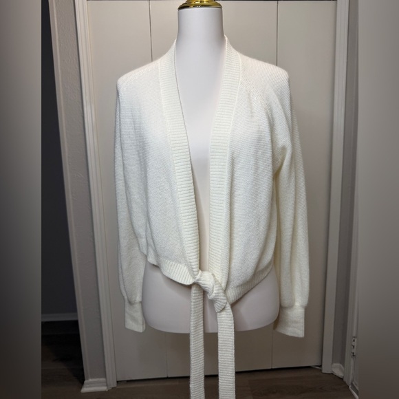 Scanlan Theodore Sweaters - Scanlan Theodore Cream Tie-Front Cardigan